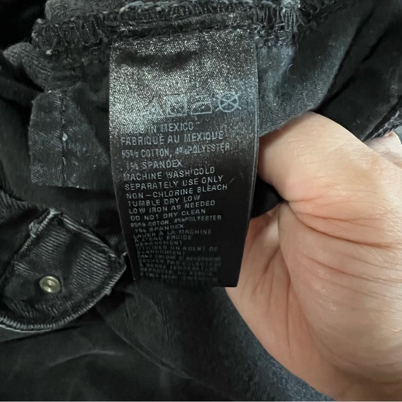 BDG Black Flood Wide-Leg High Rise Raw Hem Crop Denim Jeans - Picture 8 of 9